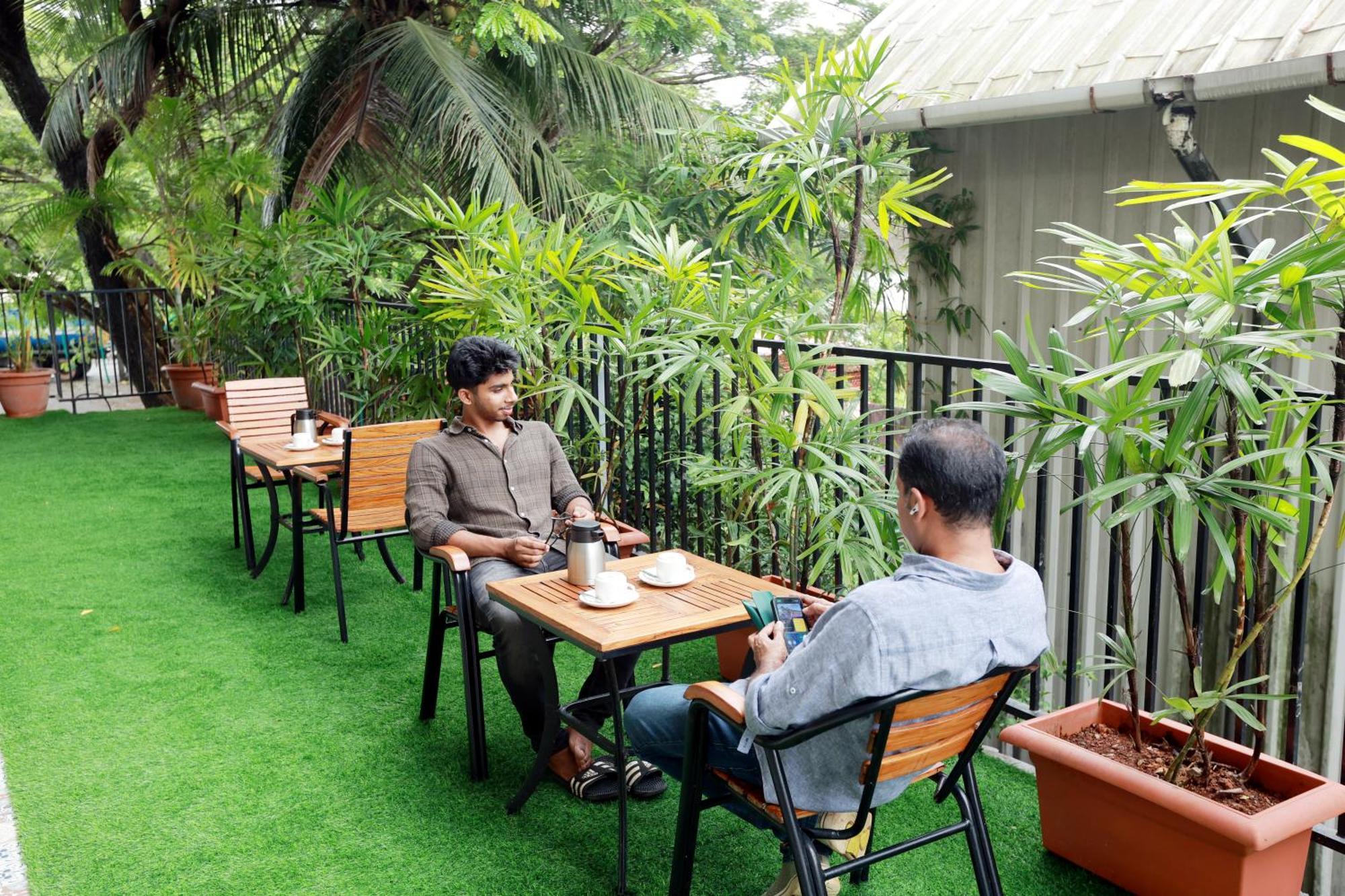 Cmk Habitat Centre Hotel Kochi Eksteriør billede